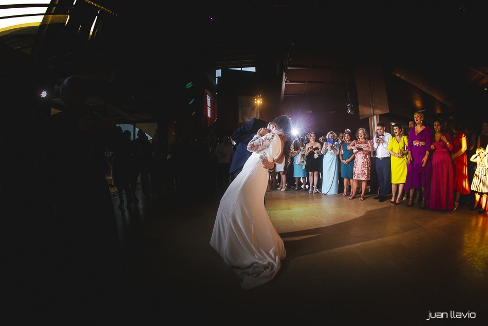 Fotógrafo de bodas en Asturias Juan Llavio: Lucía y Samuel