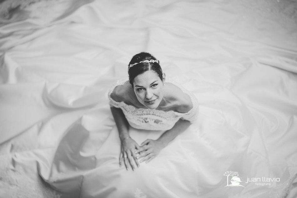 Reportajes de boda al detalle. Juan Llavio fotógrafo de bodas en Asturias